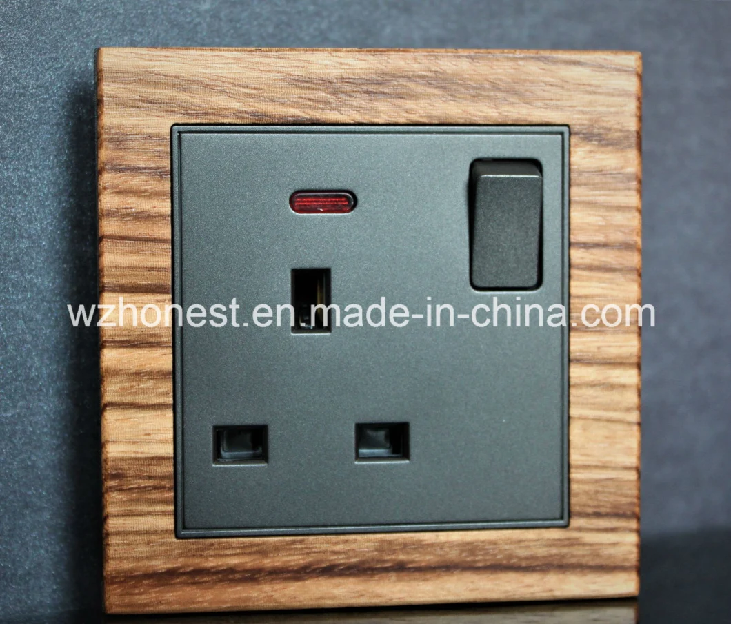 Square Button Leather Panel 13A Switched Socket